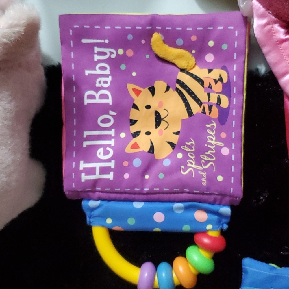 KANE MILLER Hello, Baby! Spots And Stripes with Plastic Rattle Handle-EC